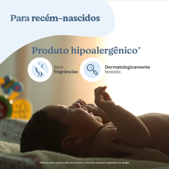 recém nascidos usando fralda Huggies