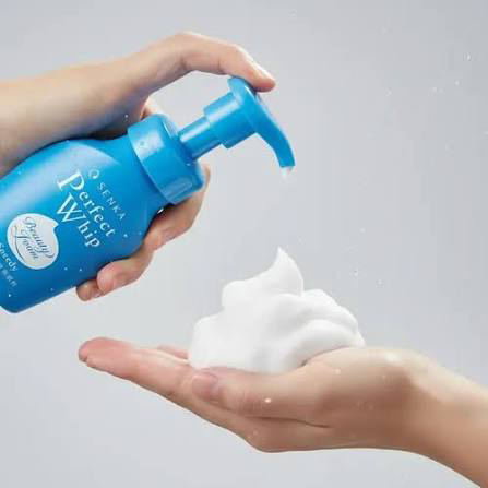 Espuma de Limpeza Facial Senka Perfect Whip Speedy 150ml