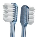 KIT ESCOVA DENTAL MACIA COLGATE RECYCLEAN - 2 UNIDADES