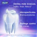 PASTA DE DENTE ORAL-B 3D WHITE BRANQUEADORA, 1 UN, 140 G
