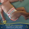 FRALDA PAMPERS AJUSTE TOTAL NOTURNA M 34 UNIDADES