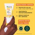 PROTETOR SOLAR FACIAL HIDRATANTE GARNIER UNIFORM & MATTE VITAMINA C FPS 30 40G