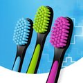 ESCOVA DENTAL EXTRA MACIA COLGATE ULTRA SOFT 3 UNIDADES