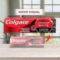 CREME DENTAL COLGATE LUMINOUS WHITE CARVÃO ATIVADO 70G