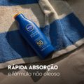 KIT PROTETOR SOLAR NIVEA PROTECT HIDRATA FPS50 200ML GRÁTIS NIVEA PROTECT HIDRATA FPS50 100ML