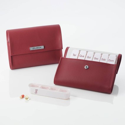 PORTA COMPRIMIDOS SEMANAL PILBOX LIBERTY CARMIM