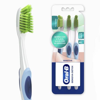 KIT ESCOVA DENTAL EXTRA MACIA ORAL-B GENGIVA DETOX SENSITIVE - 3 UNIDADES