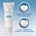 CREME DENTAL ORAL-B 3D WHITE WHITENING THERAPY SENSITIVE CARE 90G