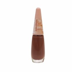 Esmalte Impala Cremoso Na Ponta Do Pe