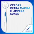 ESCOVA DE DENTE EXTRA SUAVE PARA DENTES SENSÍVEIS SENSODYNE GENTLE