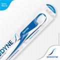 ESCOVA DE DENTE EXTRA SUAVE PARA DENTES SENSÍVEIS SENSODYNE GENTLE