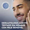 CREME DE BARBEAR 2 EM 1 NIVEA MEN SENSITIVE 65G