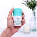 DESODORANTE ANTITRANSPIRANTE ROLL-ON VICHY DEO 48H PARA PELE SENSÍVEL 50ML