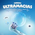 ESCOVA DENTAL ELÉTRICA INFANTIL ORAL-B IO2 STITCH 1 UNIDADE