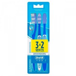 Kit Escova Dental Média Oral-b 123 - 3 Unidades