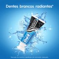 CREME DENTAL ORAL-B CARVÃO + BICARBONATO DE SÓDIO 70G
