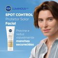 PROTETOR SOLAR FACIAL NIVEA SUN SPOT CONTROL LUMINOUS FPS60 40ML