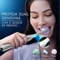 ESCOVA DENTAL ELÉTRICA ORAL-B IO SERIES 6