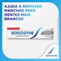 KIT CREME DENTAL SENSODYNE BRANQUEADOR EXTRA FRESH 2 UNIDADES 50G ENXAGUATÓRIO BUCAL COOL MINT 250ML
