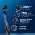 KIT ESCOVA DENTAL ORAL-B 3D WHITE CARVÃO 2 UNIDADES