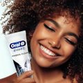 CREME DENTAL ORAL-B 3D WHITE CARVÃO 70G