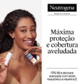 NEUTROGENA SUN FRESH BASTÃO EFEITO MAKE-UP FPS 99 COR 5.0 14G