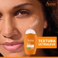 PROTETOR SOLAR FACIAL AVÈNE ULTRA FLUID TOM MÉDIO FPS60 40G